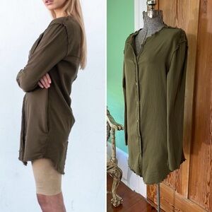 Tribe Kelley Eye See You Longline Raw Hem Button Up Tunic - Size Small